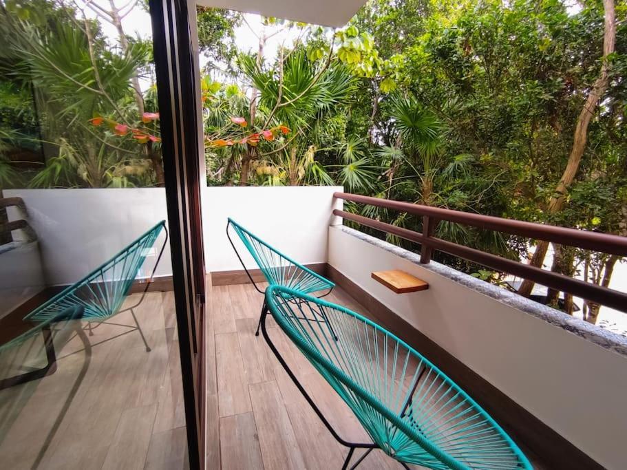Aku-Chic Newly Furbished Condo Jungle Pool Xetna Esterno foto